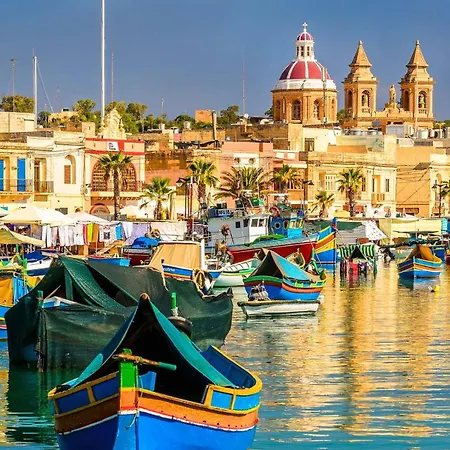Charming Maltese Townhouse In Prázdninový dům Senglea