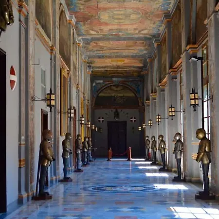 펜션 Charming Maltese Townhouse In