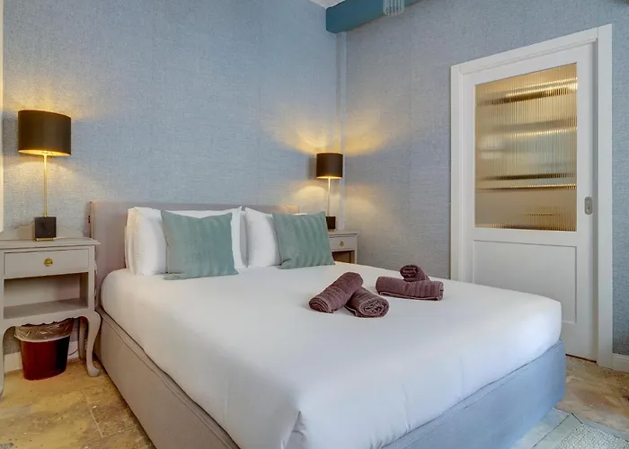 Charming Maltese Townhouse In 別荘