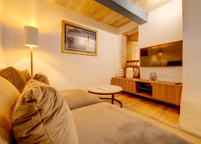 Charming Maltese Townhouse In Ferienhaus *