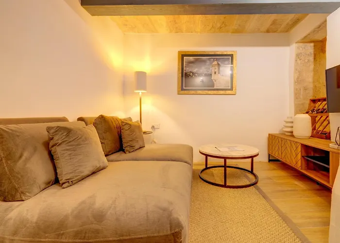 Charming Maltese Townhouse In